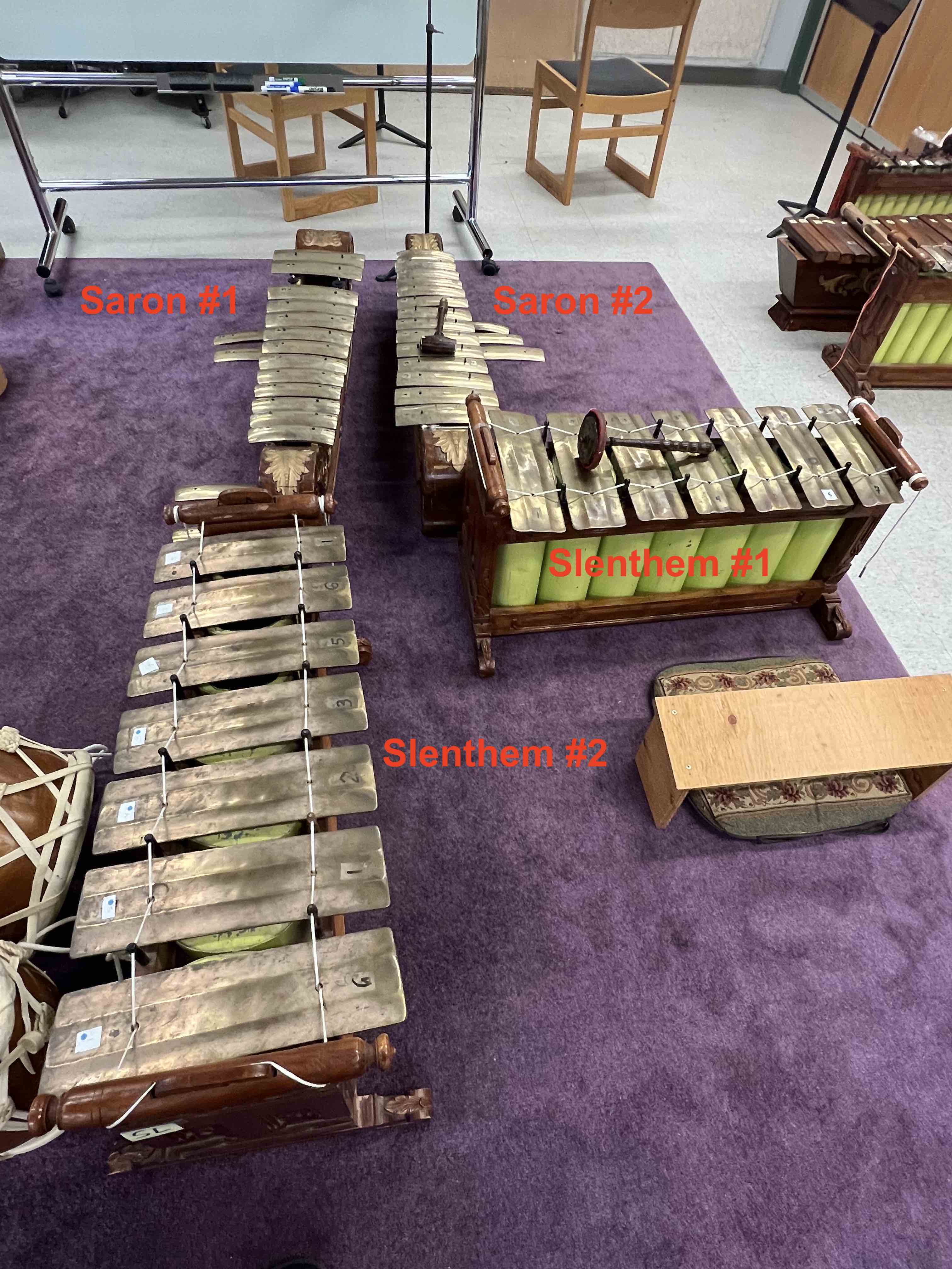 gamelan.slenthem.and.kenong.v01.jpg